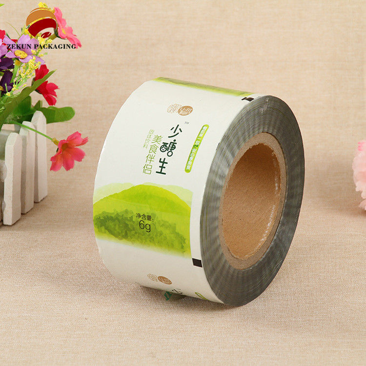 Finition de surface mate pour les emballages en tubes en papier écologiques Choix durable et écologique