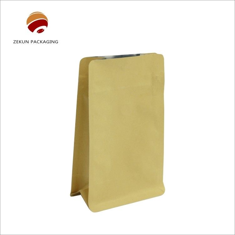 Sac à fond plat avec les coins verticaux du terme CIF