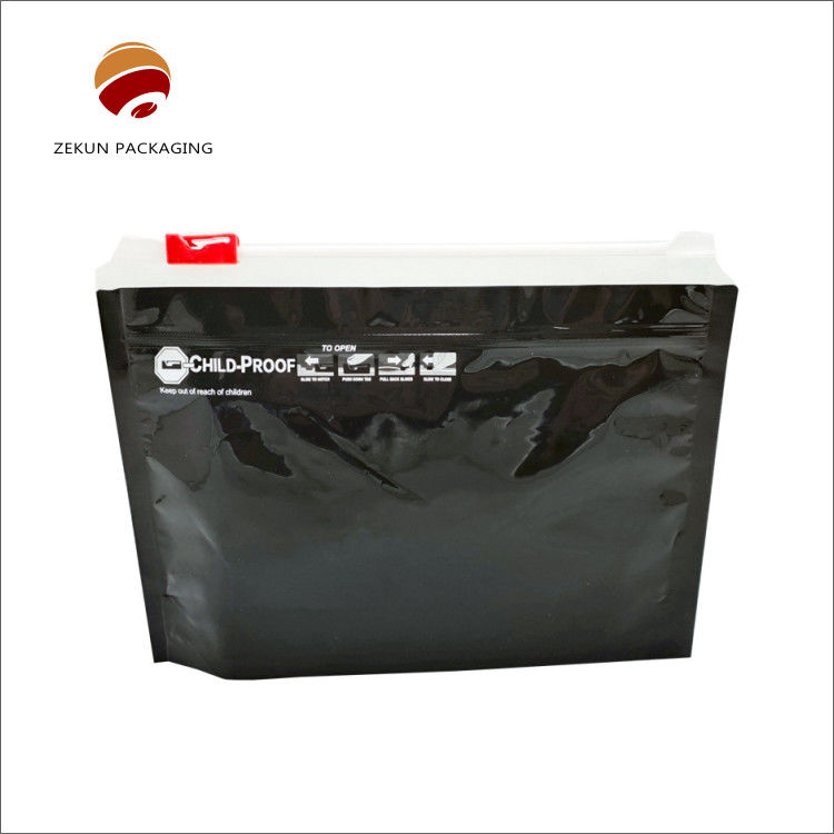 CMYK Impression sur mesure sac en plastique debout dans divers styles et couleurs